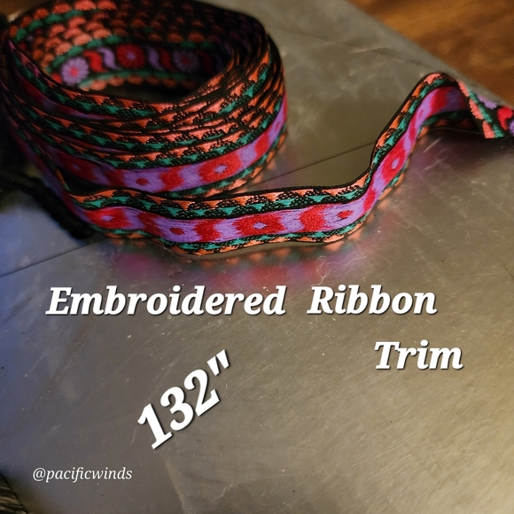 20+ ITEMS! LOT OF MIXED SEWING / CRAFT NOTIONS - Picture 8 of 14